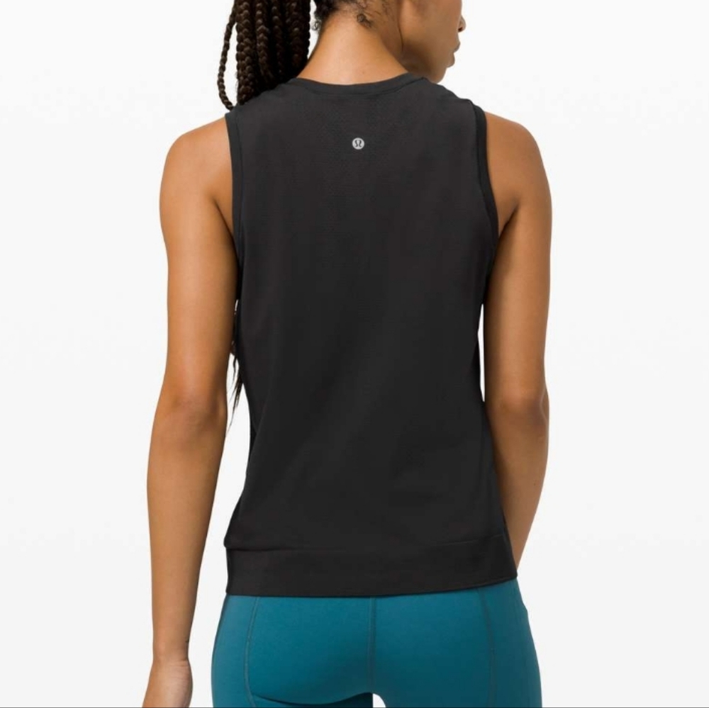 Lululemon Swiftly Breathe Muscle Tank Size 8